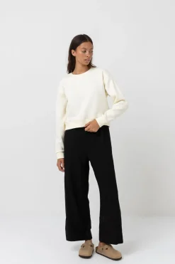 Classic Crew Neck Fleece Antique White