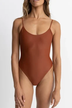 Classic Minimal One Piece Rust
