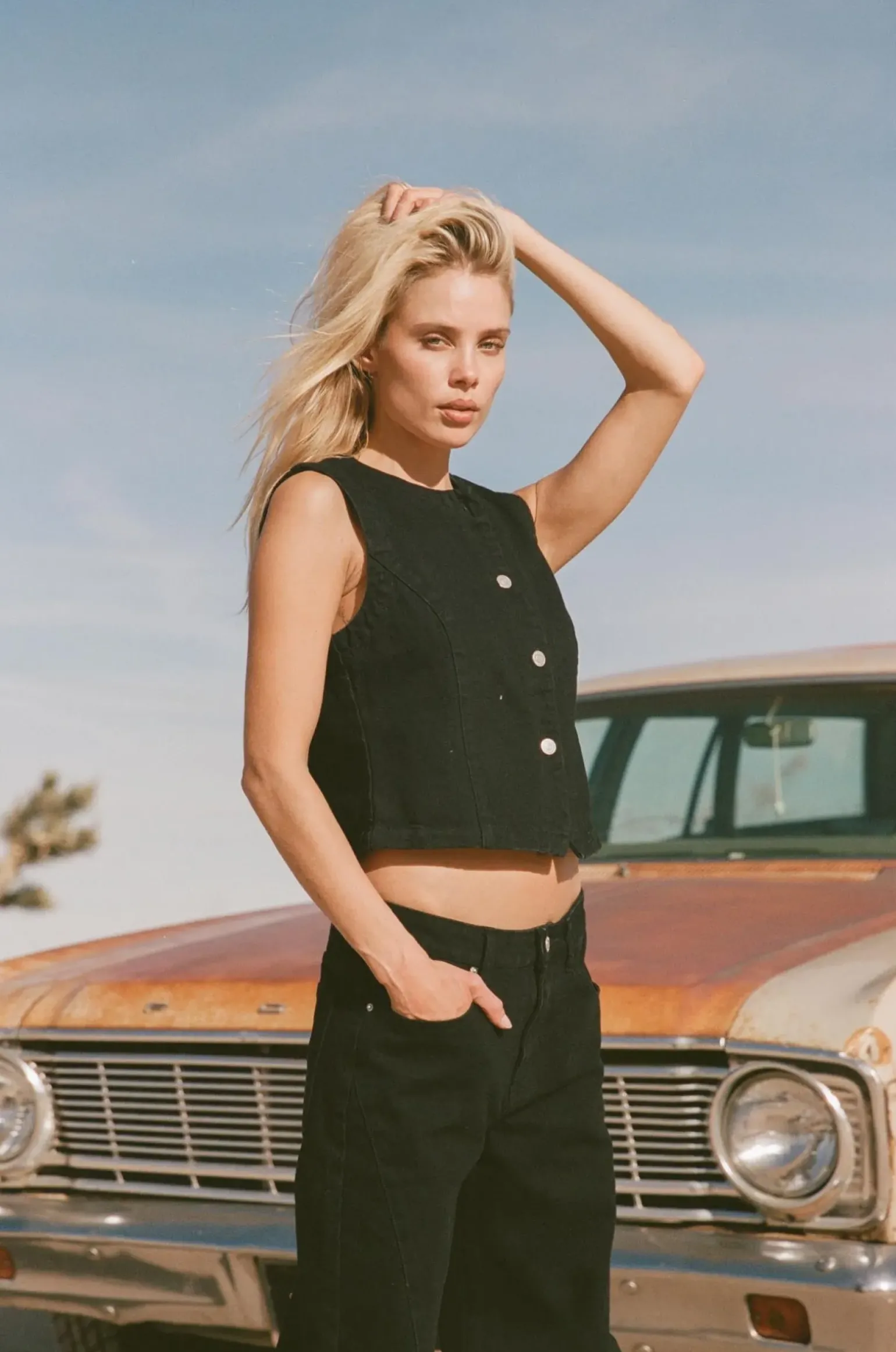 Riley Denim Vest Vintage Black